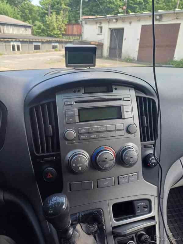 Hyundai H 1 2,5 CRDi 100KW MANUÁL 8-MÍST - foto 6