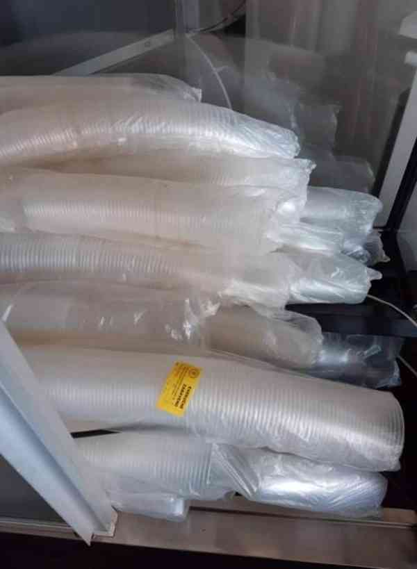 Vybavení cukrárny, Soubor movitých věcí - exekuční dražba - foto 28