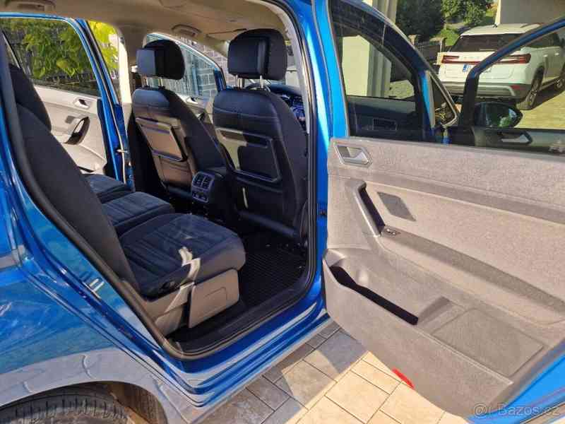 Volkswagen Touran 1,5 - foto 17