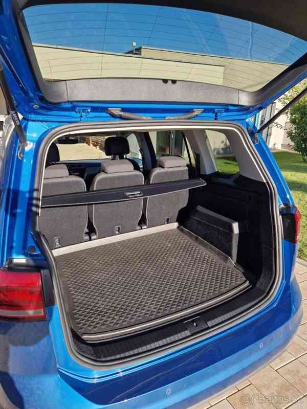Volkswagen Touran 1,5 - foto 9