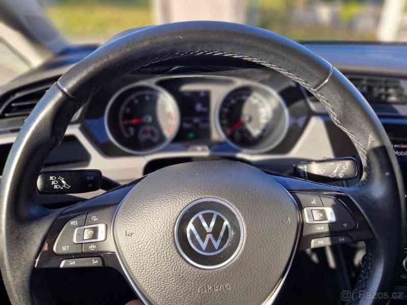 Volkswagen Touran 1,5 - foto 2
