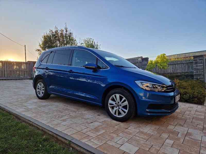 Volkswagen Touran 1,5 - foto 1