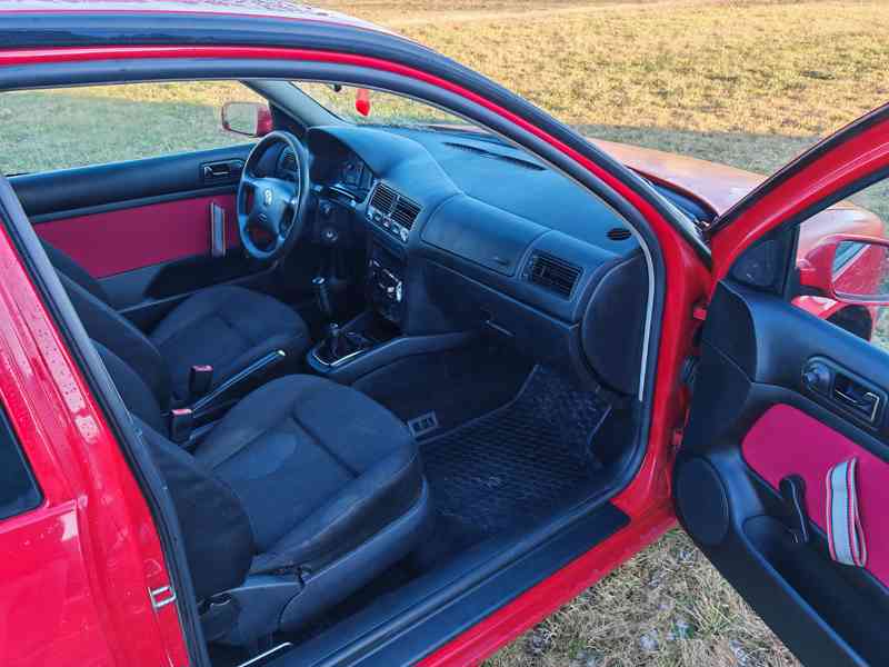 Volkswagen Golf 4, 1.9 tdi - foto 7