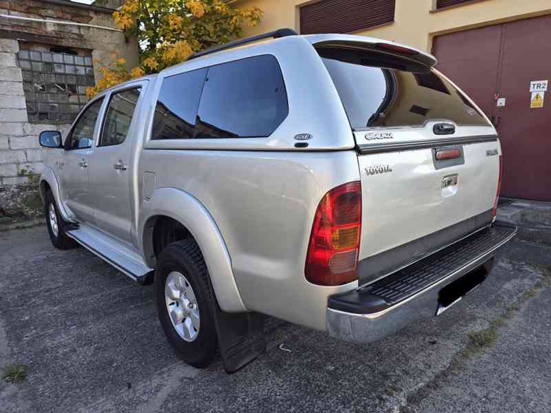 Toyota Hilux 2.5 D-4D 4x4 88kw - foto 4