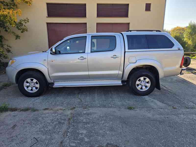 Toyota Hilux 2.5 D-4D 4x4 88kw - foto 1