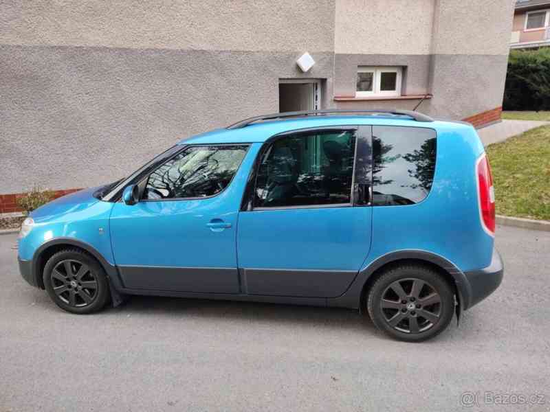 Škoda Roomster 1,6   Scout - foto 6