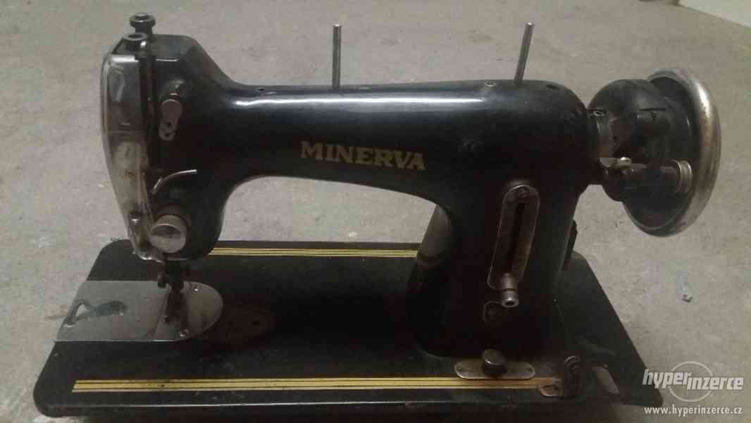 šicí stroj Minerva - foto 1