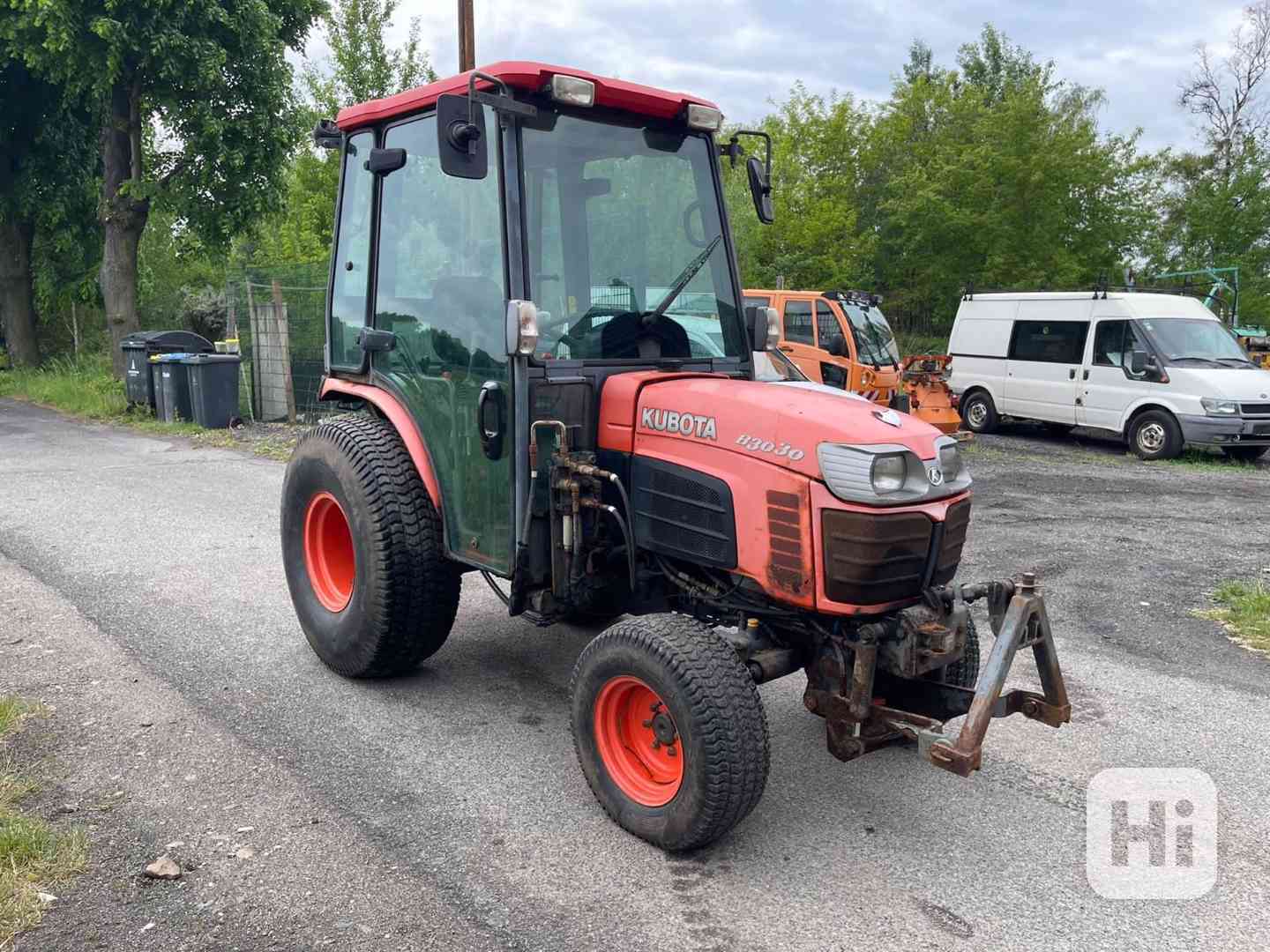 Traktor Kubota B3030 - foto 1