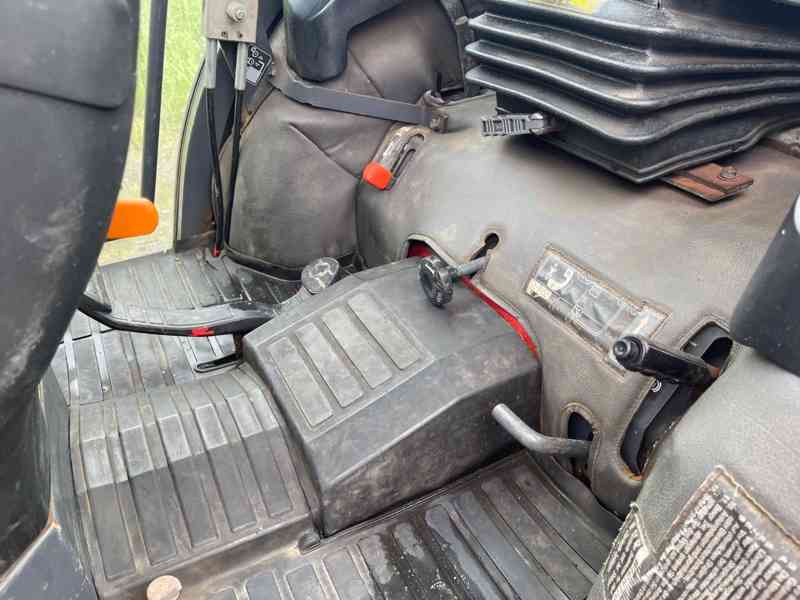 Traktor Kubota B3030 - foto 8