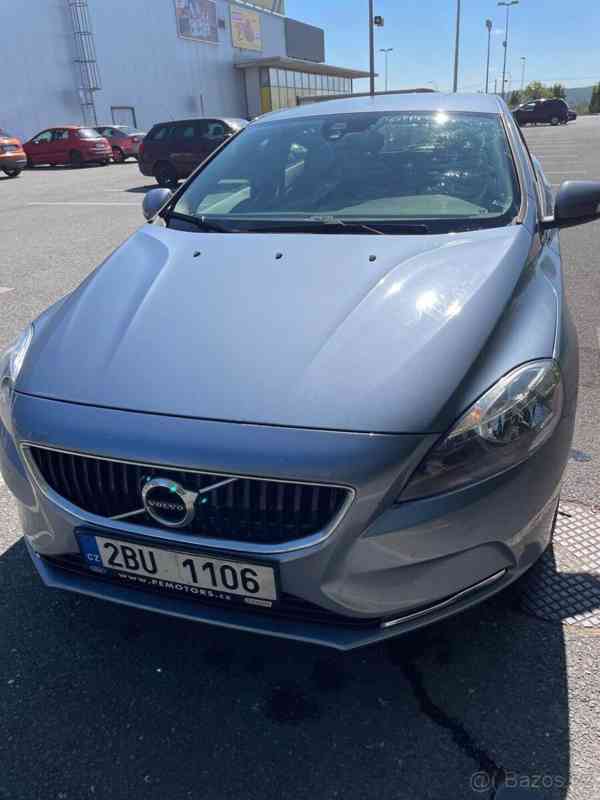 Volvo V40 2,0   V40 , 2,0 D2, NAVI - foto 1