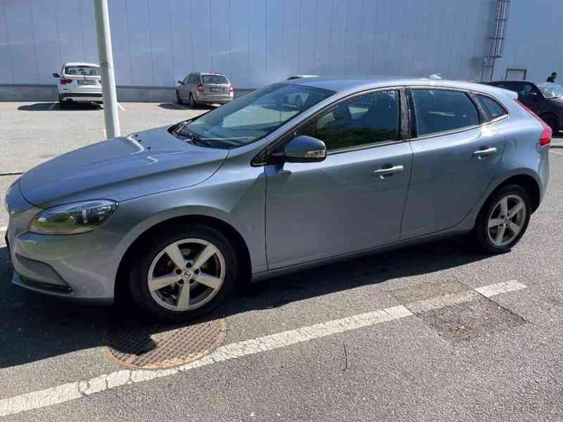 Volvo V40 2,0   V40 , 2,0 D2, NAVI - foto 4