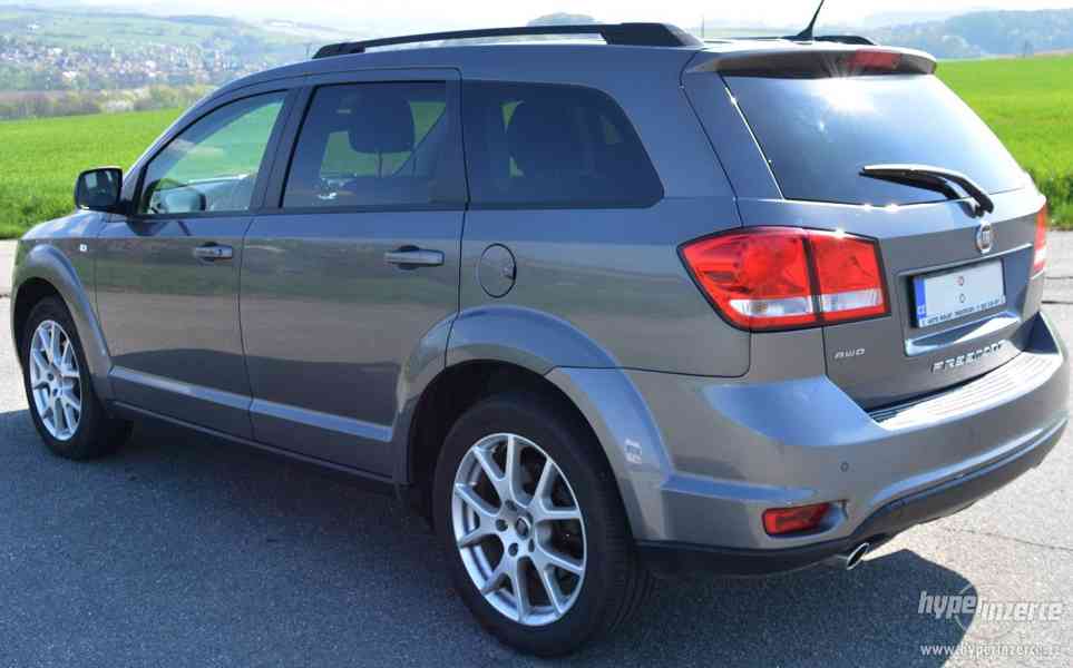 FIAT FREEMONT 3,6VVT V6 4x4 URBAN 280 PS, 1.MAJ.ČR,7 míst - foto 12