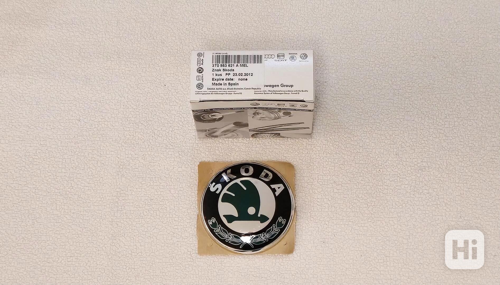Originální znak Škoda Superb II 3T0853621A - foto 1