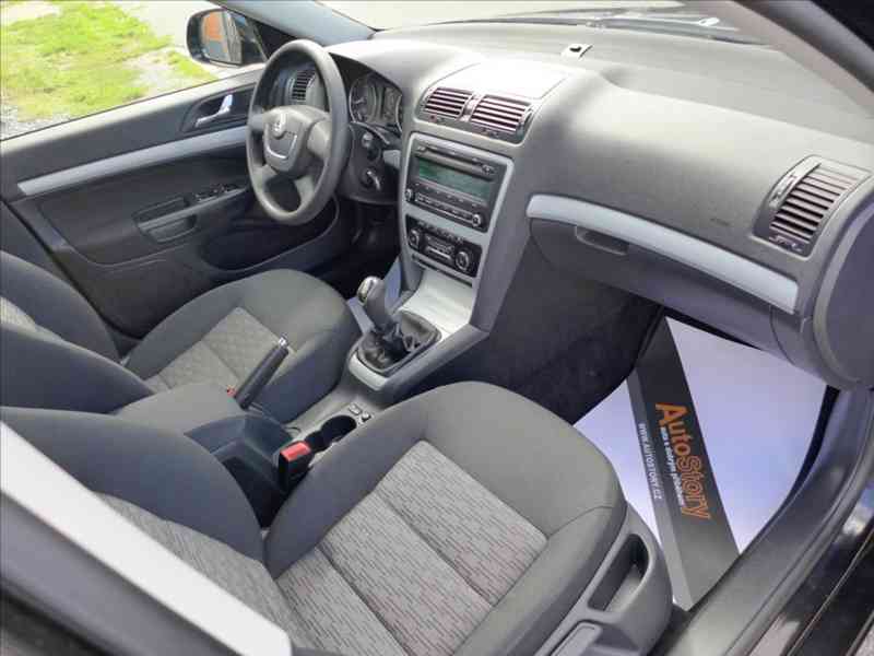 Škoda Octavia 1,4 TSI DIGI KLIMA, VÝHŘEV - foto 10