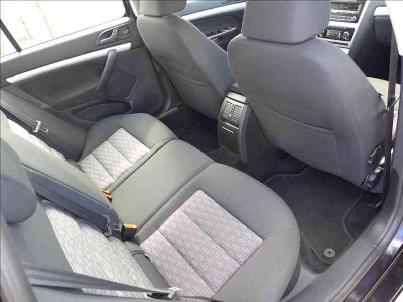 Škoda Octavia 1,4 TSI DIGI KLIMA, VÝHŘEV - foto 9