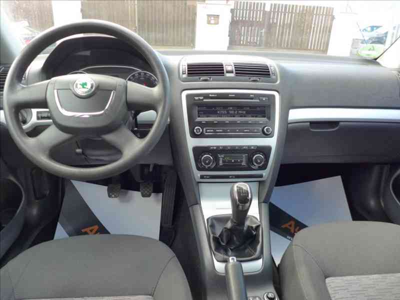 Škoda Octavia 1,4 TSI DIGI KLIMA, VÝHŘEV - foto 7