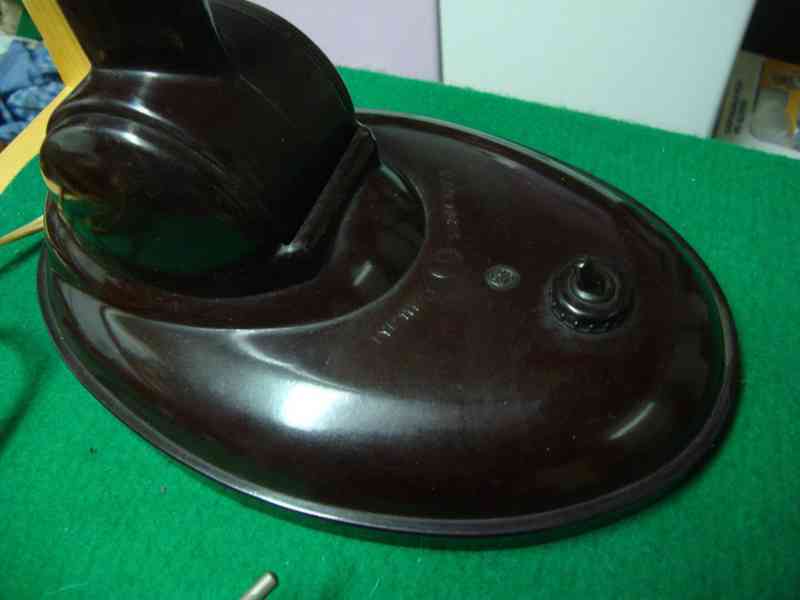 Retro starožitná lampa lampička bakelitová TYP 11126 pěkná - foto 8