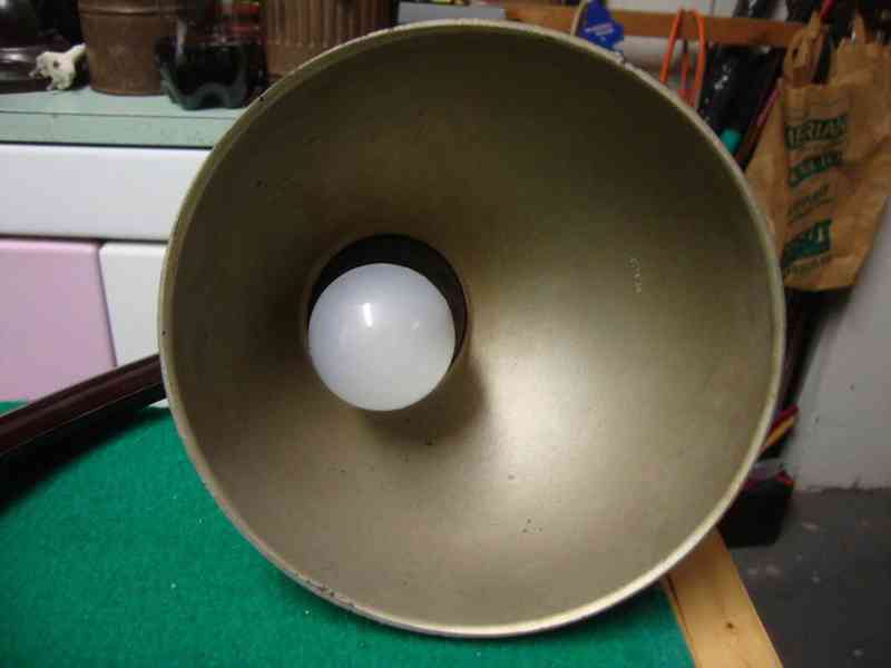 Retro starožitná lampa lampička bakelitová TYP 11126 pěkná - foto 18