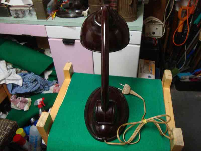 Retro starožitná lampa lampička bakelitová TYP 11126 pěkná - foto 4