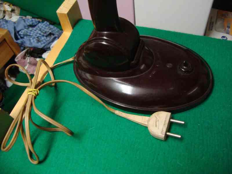 Retro starožitná lampa lampička bakelitová TYP 11126 pěkná - foto 5