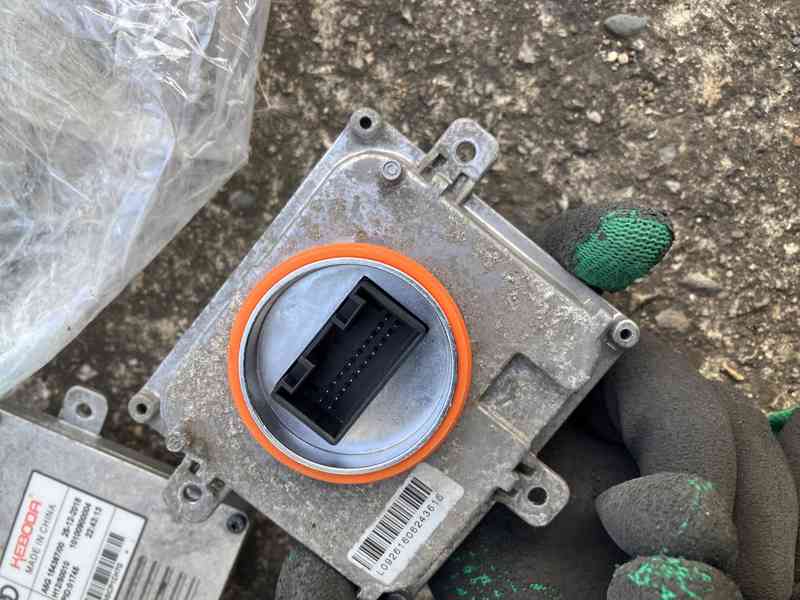 ridici jednotka LED svetlometu 4G0907397R - foto 2