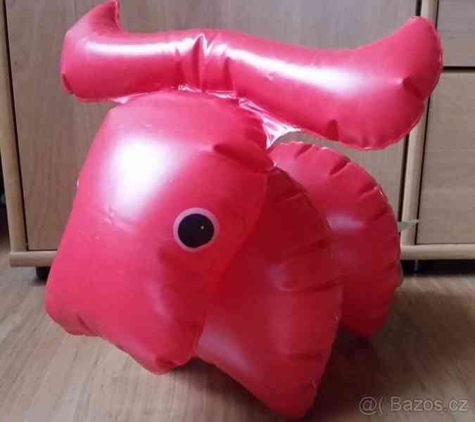 Akvaball - KZ Semily, šáša,Niklová a pět čůrajících panáčků - foto 3