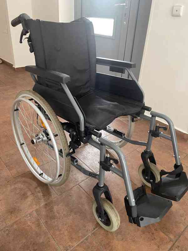 invalidní vozík skládací zn Tomtom - foto 1