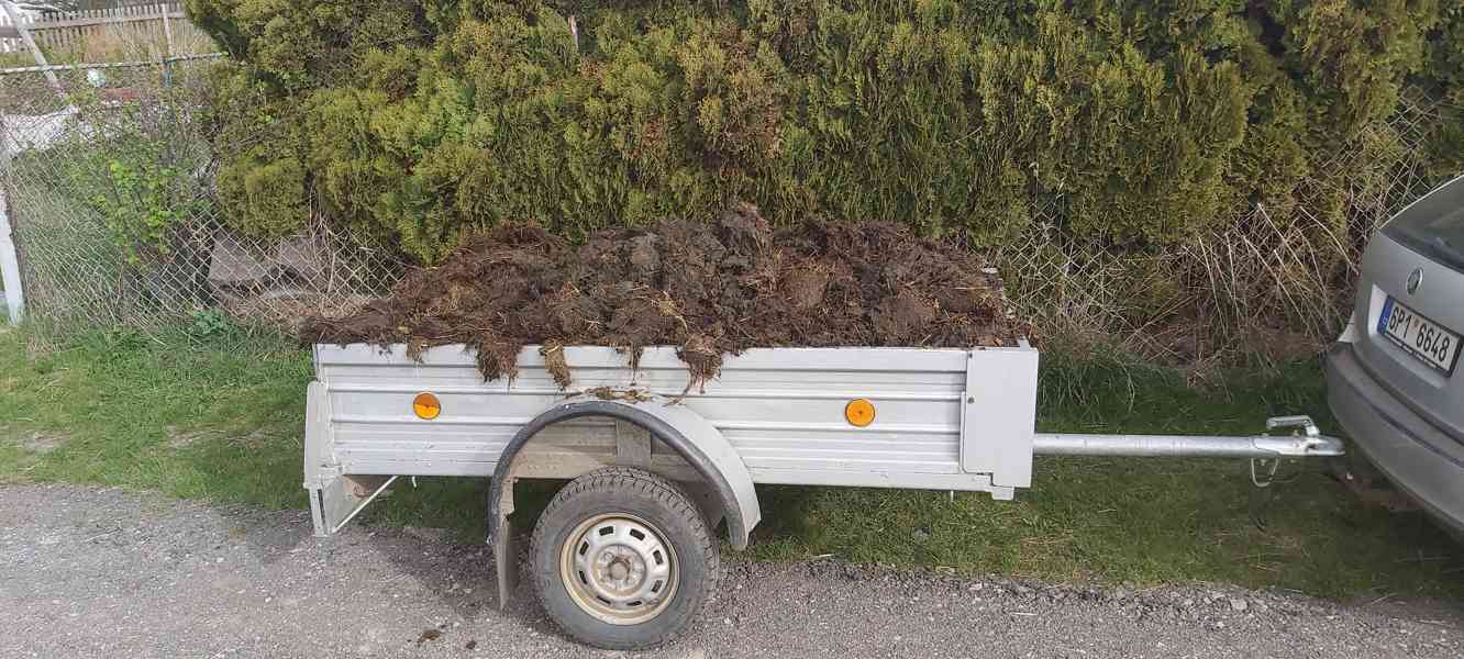 KOŇSKÝ HNŮJ  - foto 2