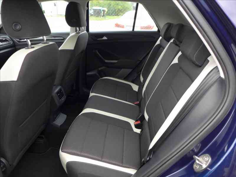 Volkswagen T-Roc 2,0 TDI 110KW 4x4 VIRTUAL LED - foto 6