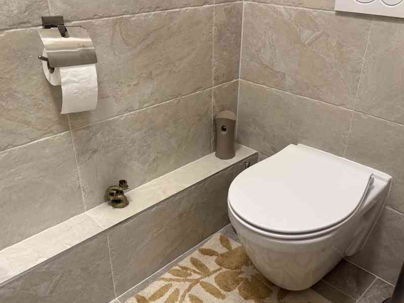 PRONÁJEM  VYBAVENÉHO POKOJE + PARKOVACÍ STÁNÍ V BRNĚ–BYSTRCI - foto 14