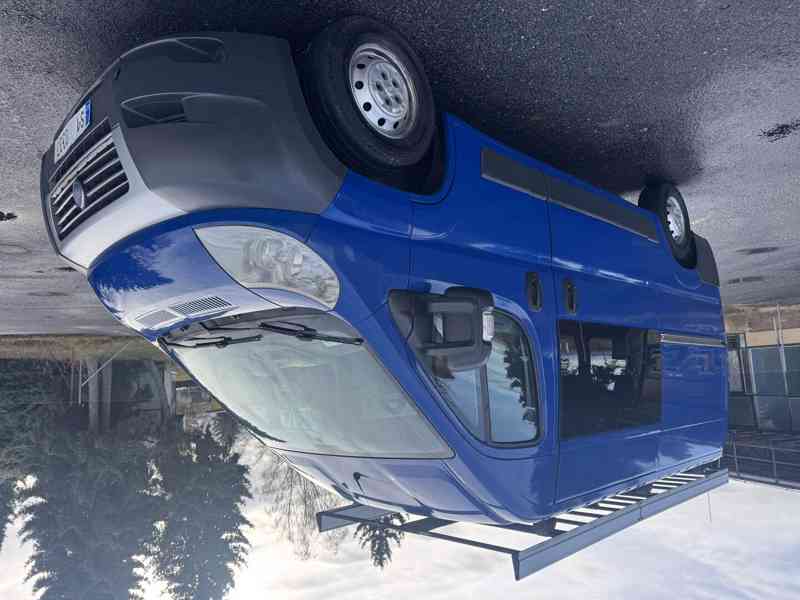 Fiat Ducato 2.3 JTD L2H2, vícemístné 6 míst - foto 10