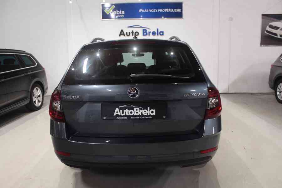 Škoda Octavia 2.0TDI STYLE+ LED Navi 90000KM - foto 9