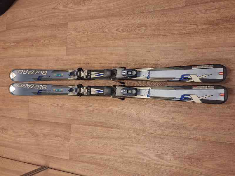 Dámské lyže + lyžáky - foto 9