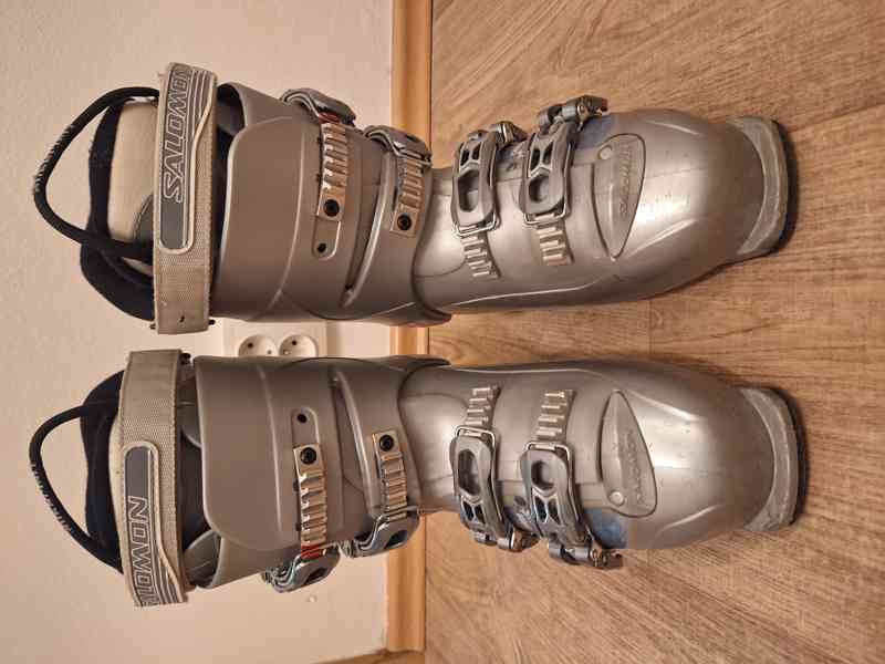 Dámské lyže + lyžáky - foto 3