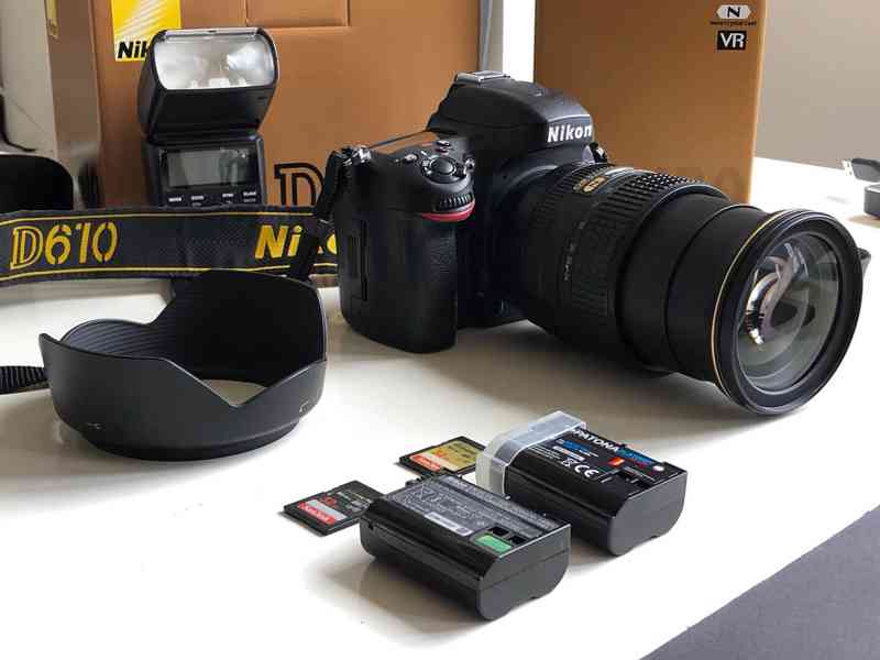 Nikon D610 + Nikkor 24-120 f4 AF-S G ED + příslušenství - foto 16