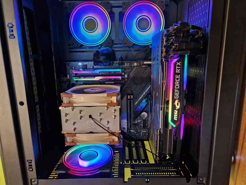 Herní PC - Ryzen 7 5800X3D / 32GB CL14 / 1TB / RTX 2080Ti - foto 3