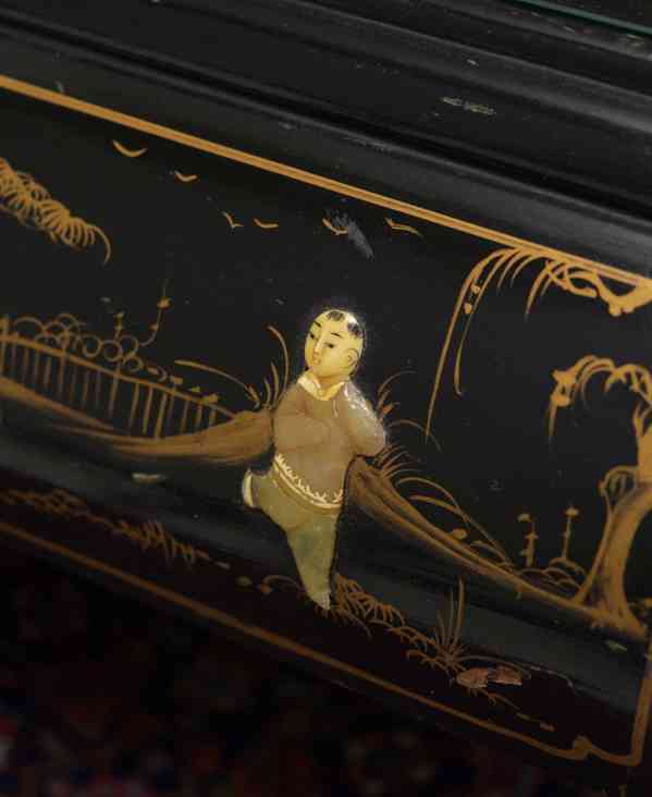 Čínský stolek na snídani do postele - foto 3