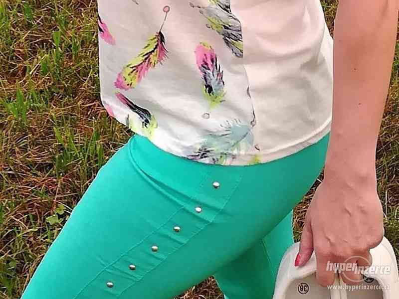 Dámské zelené kalhoty - Nové - foto 2