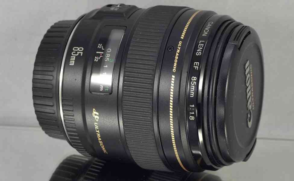 Canon EF 85mm f/1.8 USM **F.F. Pevný Portrétový - foto 7