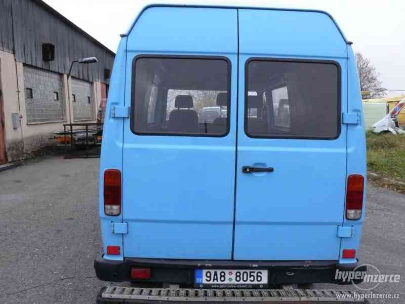 Mercedes-Benz 208D,5míst,nová STK - foto 5