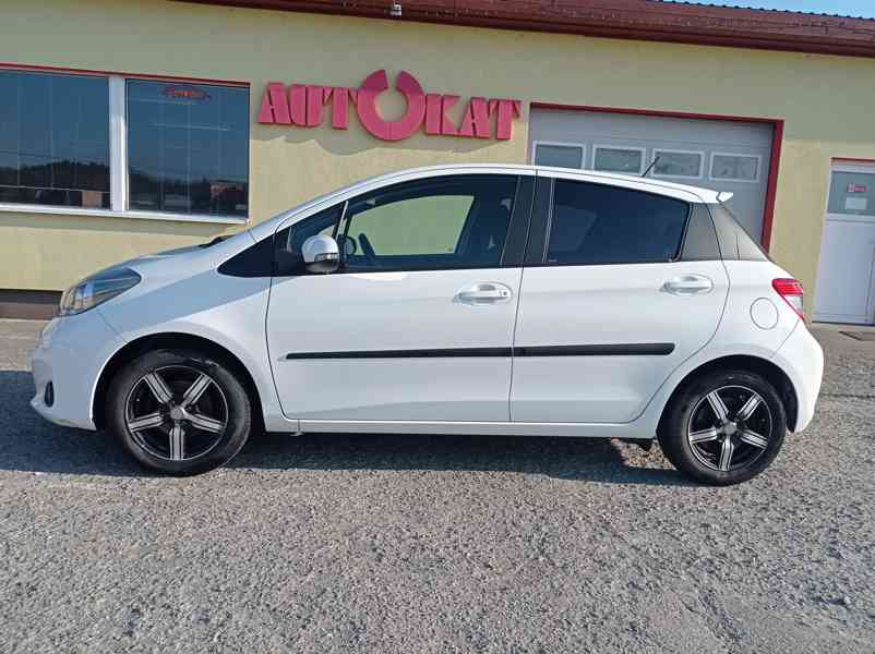 Toyota Yaris 1.3 VVTi Tažné/Výhřev/Kamera - foto 6