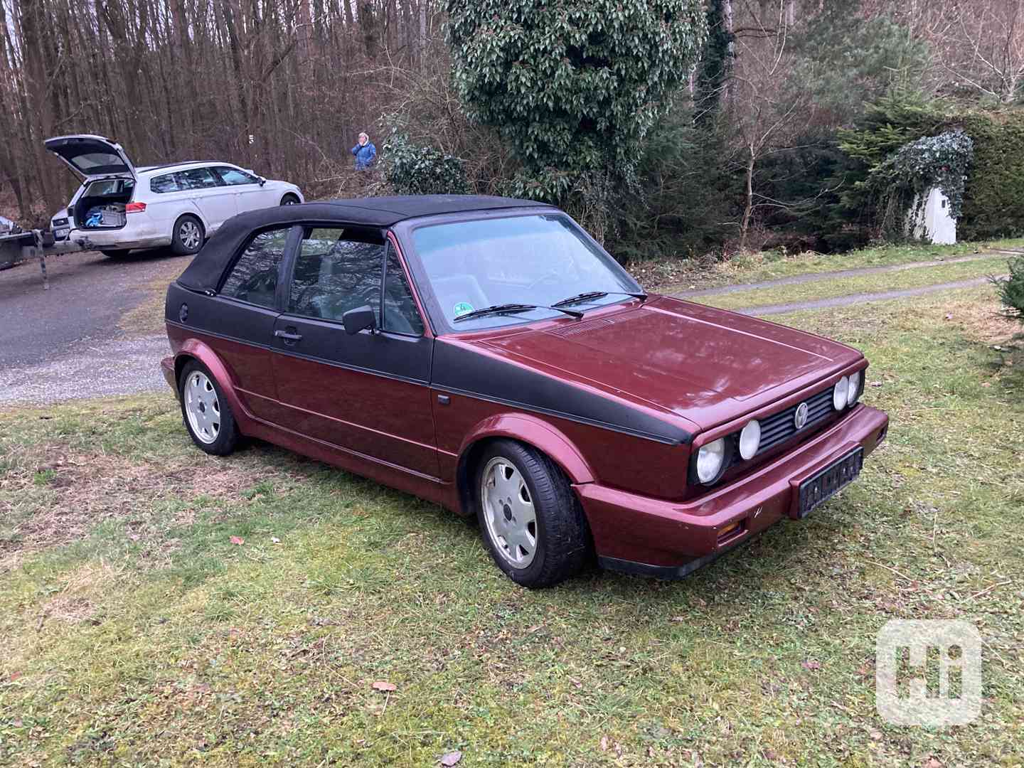 VW Golf 1 cabrio - foto 1