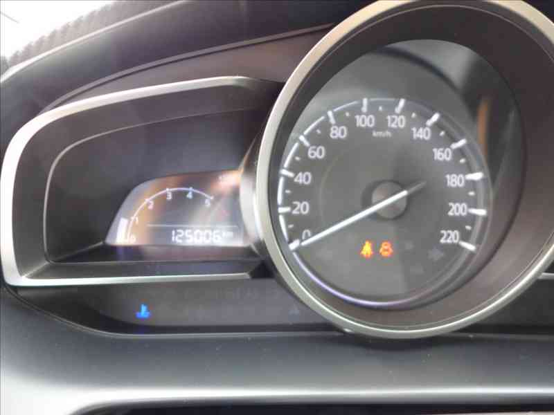 Mazda CX-3 1,5 SKYACTIVE-D NAVI 1.MAJ - foto 13