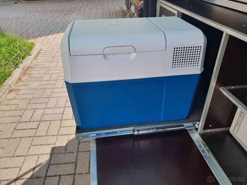 Volkswagen Multivan 2,5 tdi - foto 6