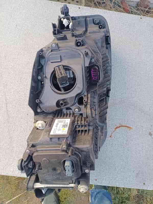 Vw Touareg LP světlo 761941081 2018-  - foto 4