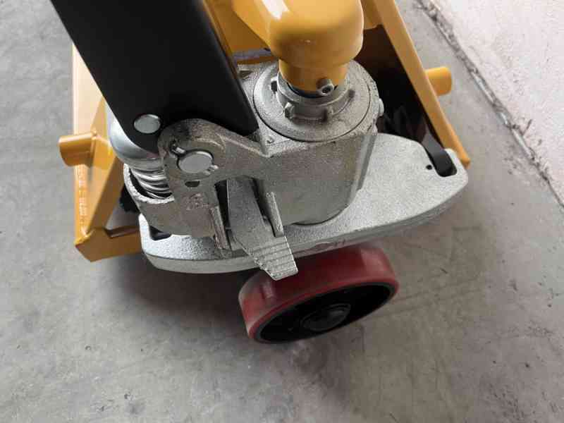 Krátký paletový vozík M900 - foto 4