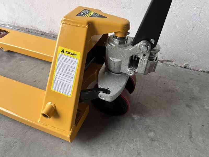 Krátký paletový vozík M900 - foto 2