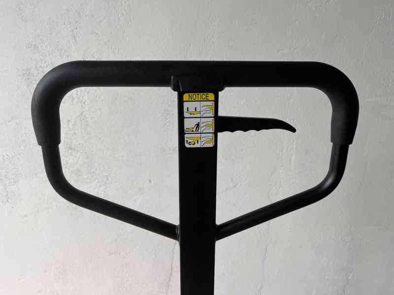 Krátký paletový vozík M900 - foto 5