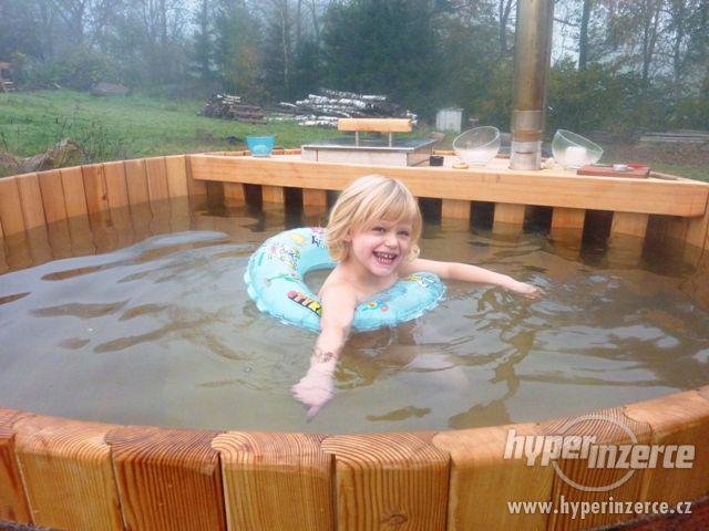dřevěný koupací sud bazén , vířivka - foto 4