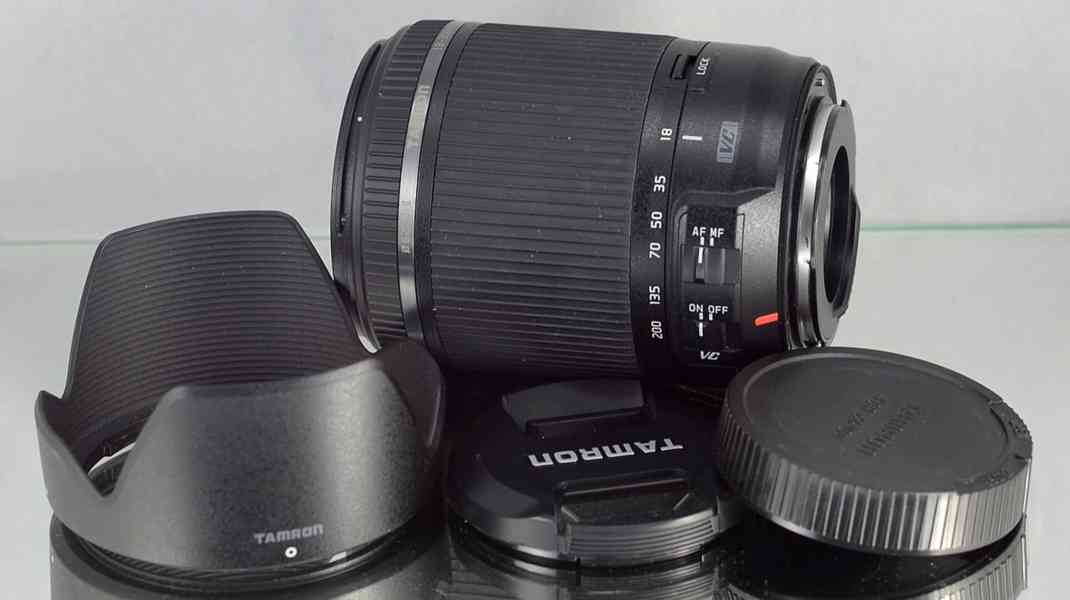 pro Canon - TAMRON AF 18-200mm F/3.5-6.3 Di-II VC  - foto 4